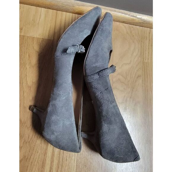 Vionic Kit Minnie Grey Suede Pump 6.5 - Picture 7 of 9
